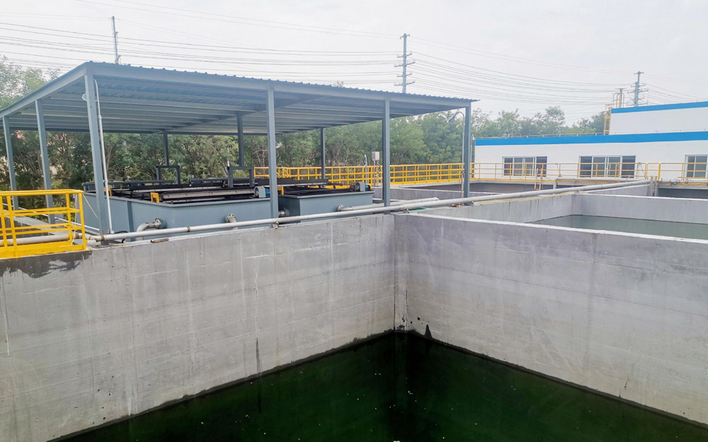 ɽ�������²�����ˮ������Ŀ